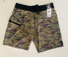 Load image into Gallery viewer, Camo Boardies